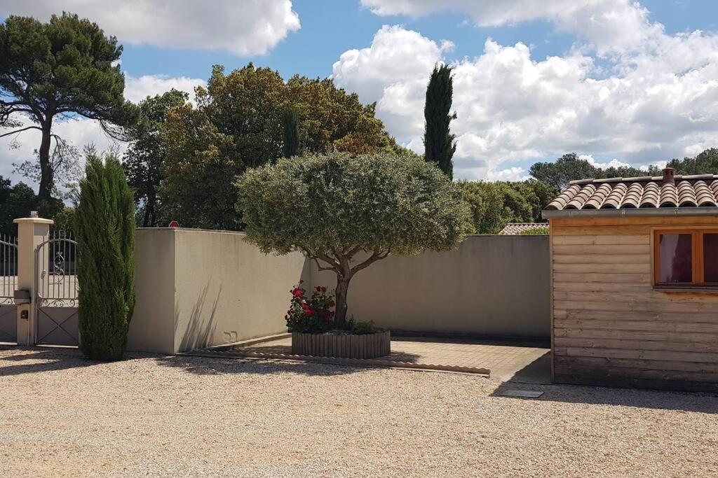 Chalet De Charme Climatise Sur La Route Du Ventoux Carpentras Εξωτερικό φωτογραφία